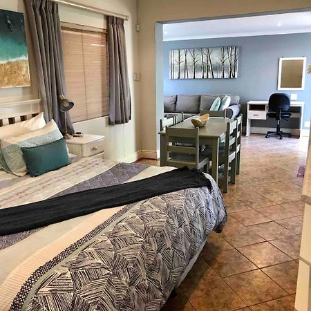 Cosy Private Cottage-Internet & Off Street Parking 伊丽莎白港 外观 照片