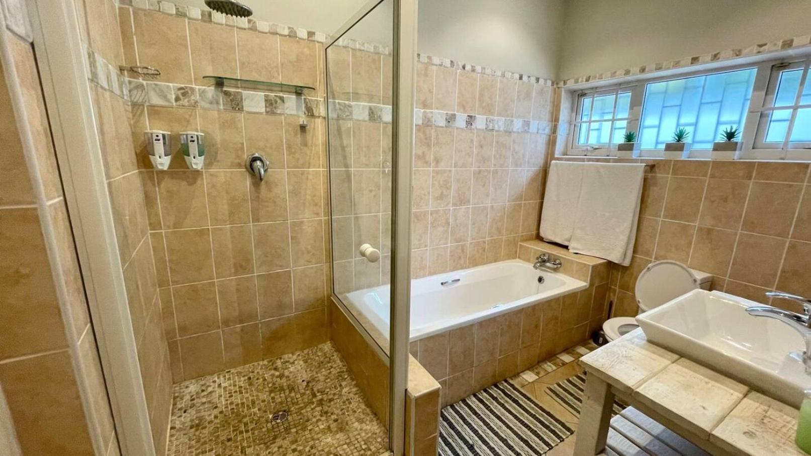 Cosy Private Cottage-Internet & Off Street Parking 伊丽莎白港 外观 照片